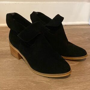 Steve Madden Suede Booties